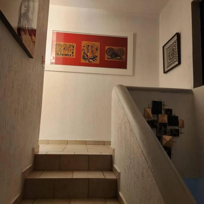 3 Bedroom Townhouse W Garage Blocks From The *