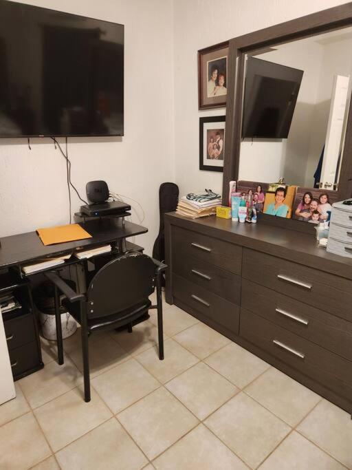 Holiday home 3 Bedroom Townhouse W Garage Blocks From The Puerto Penasco